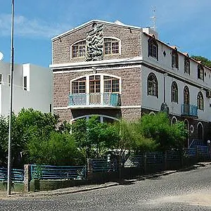 Bed & Breakfast Residencial Maravilha, Mindelo